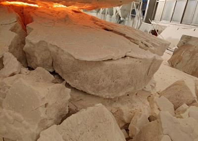 Factors to Consider When Selecting and Using White Fused Alumina Grit