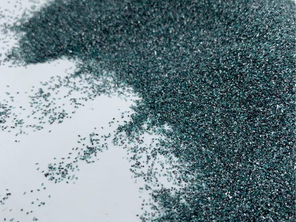 green_silicon_carbide.jpg